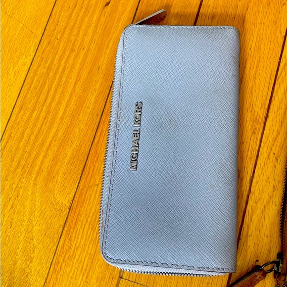 Michael kors wallet - Picture 1 of 1